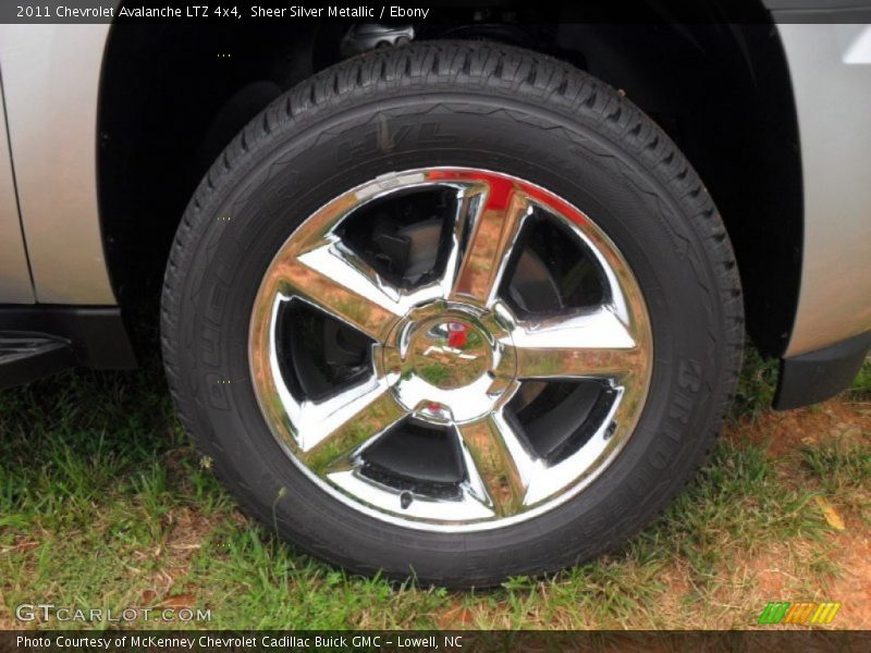 Sheer Silver Metallic / Ebony 2011 Chevrolet Avalanche LTZ 4x4