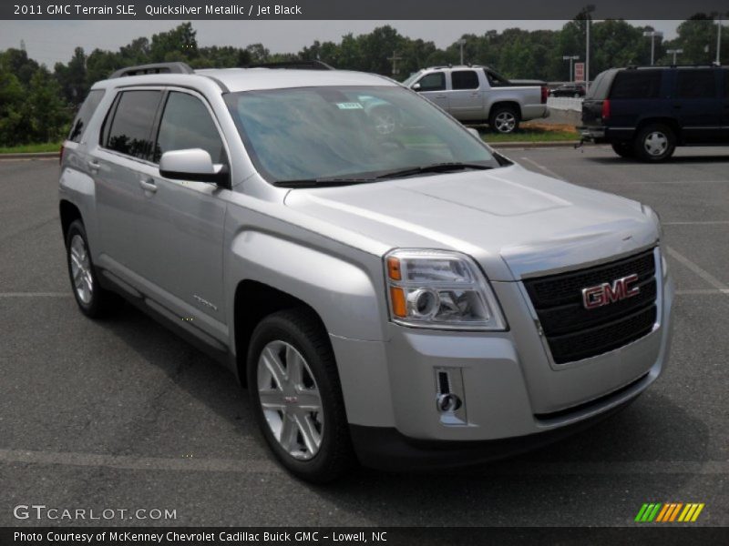Quicksilver Metallic / Jet Black 2011 GMC Terrain SLE