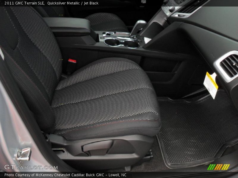 Quicksilver Metallic / Jet Black 2011 GMC Terrain SLE