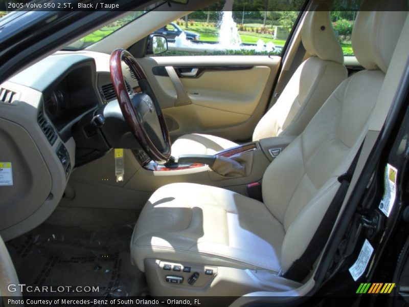Black / Taupe 2005 Volvo S60 2.5T