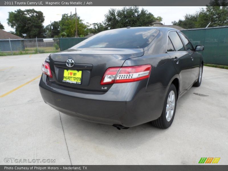 Magnetic Gray Metallic / Ash 2011 Toyota Camry LE