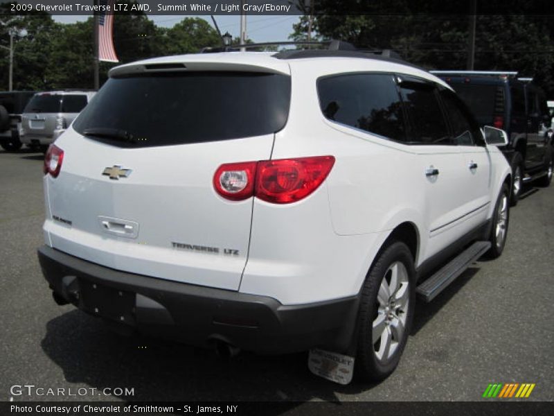 Summit White / Light Gray/Ebony 2009 Chevrolet Traverse LTZ AWD