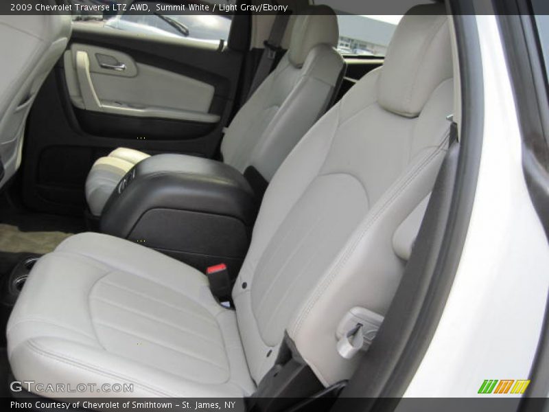 Summit White / Light Gray/Ebony 2009 Chevrolet Traverse LTZ AWD