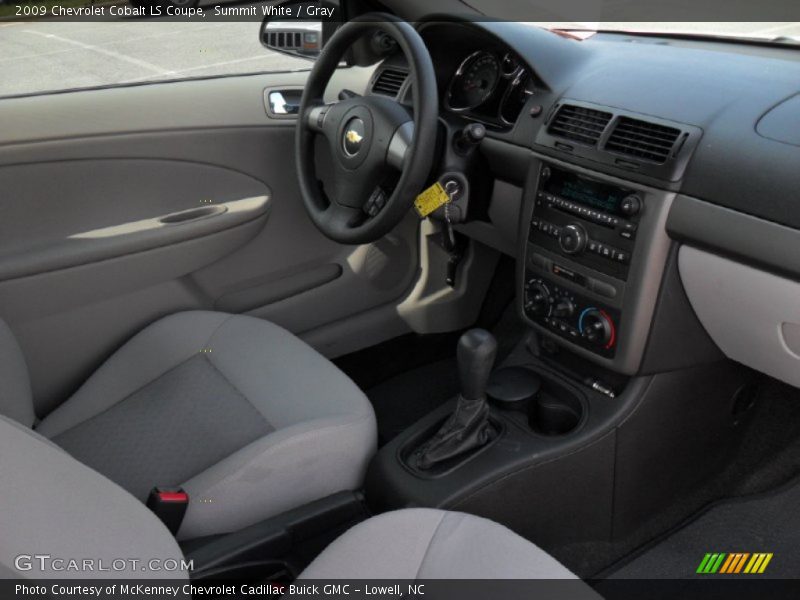 Summit White / Gray 2009 Chevrolet Cobalt LS Coupe