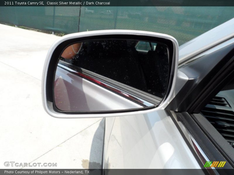 Classic Silver Metallic / Dark Charcoal 2011 Toyota Camry SE