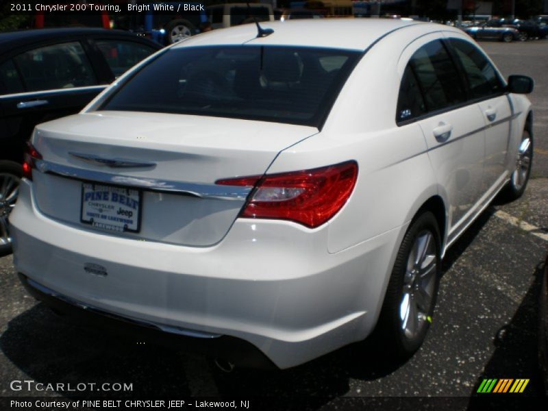 Bright White / Black 2011 Chrysler 200 Touring