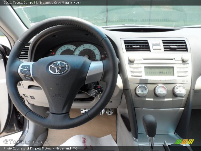 Magnetic Gray Metallic / Ash 2011 Toyota Camry SE
