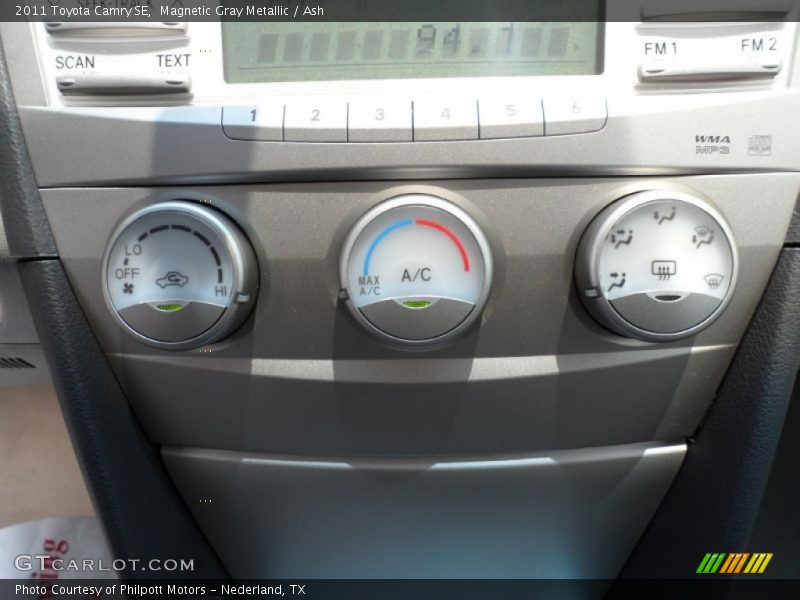Magnetic Gray Metallic / Ash 2011 Toyota Camry SE