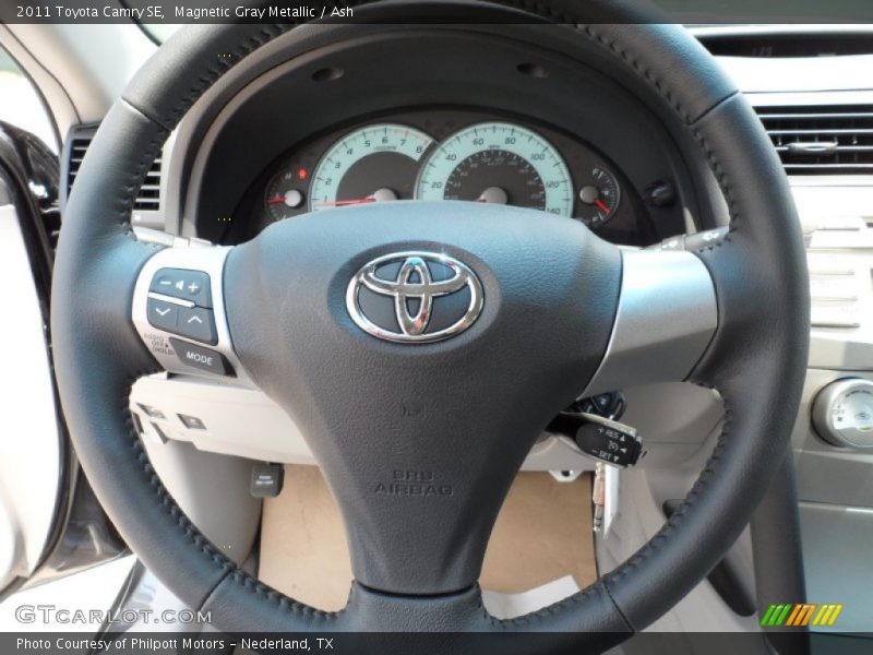 Magnetic Gray Metallic / Ash 2011 Toyota Camry SE