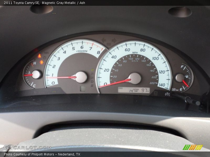 Magnetic Gray Metallic / Ash 2011 Toyota Camry SE
