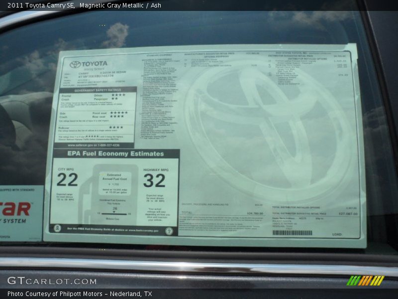 Magnetic Gray Metallic / Ash 2011 Toyota Camry SE