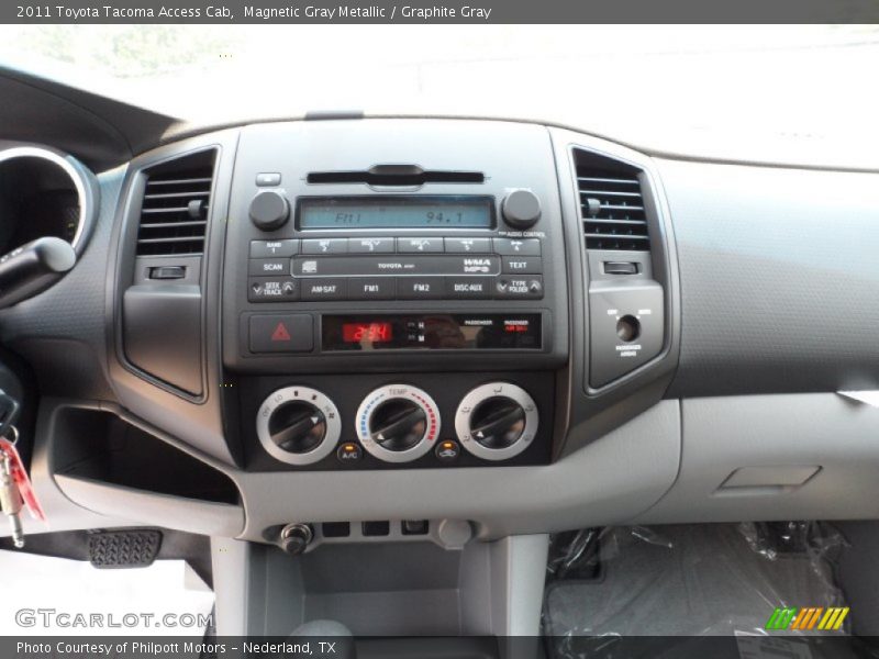 Magnetic Gray Metallic / Graphite Gray 2011 Toyota Tacoma Access Cab