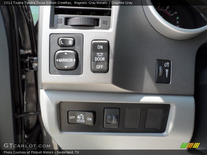 Magnetic Gray Metallic / Graphite Gray 2011 Toyota Tundra Texas Edition CrewMax