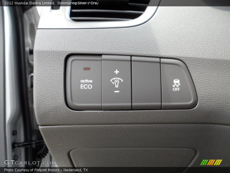 Controls of 2012 Elantra Limited