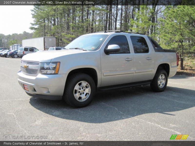 Silver Birch Metallic / Ebony 2007 Chevrolet Avalanche LT 4WD