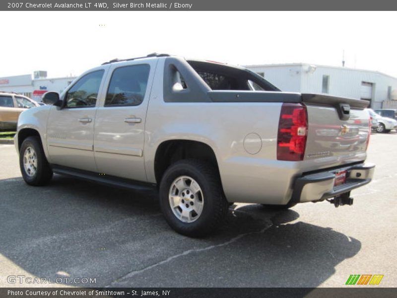 Silver Birch Metallic / Ebony 2007 Chevrolet Avalanche LT 4WD