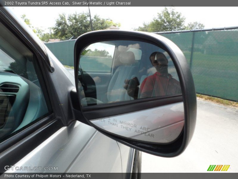 Silver Sky Metallic / Light Charcoal 2002 Toyota Tundra SR5 Access Cab