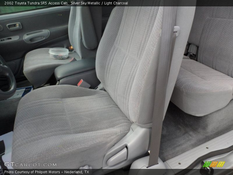 Silver Sky Metallic / Light Charcoal 2002 Toyota Tundra SR5 Access Cab