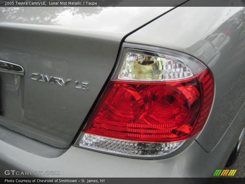 Lunar Mist Metallic / Taupe 2005 Toyota Camry LE