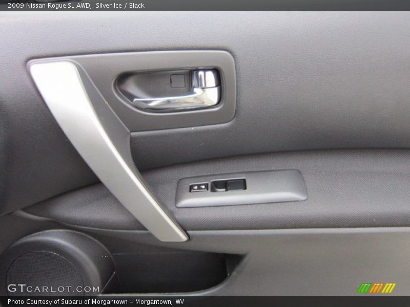 Silver Ice / Black 2009 Nissan Rogue SL AWD