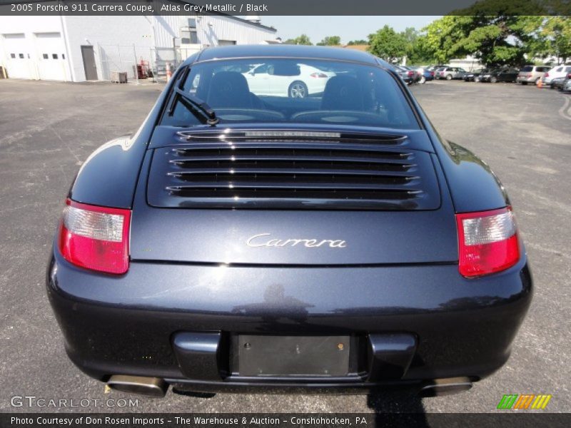 Atlas Grey Metallic / Black 2005 Porsche 911 Carrera Coupe