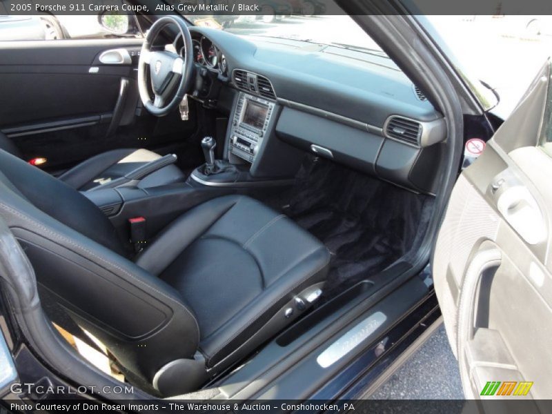 Atlas Grey Metallic / Black 2005 Porsche 911 Carrera Coupe