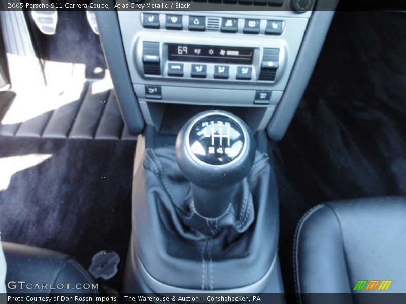 Atlas Grey Metallic / Black 2005 Porsche 911 Carrera Coupe