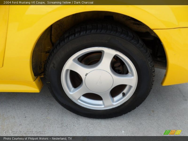  2004 Mustang V6 Coupe Wheel