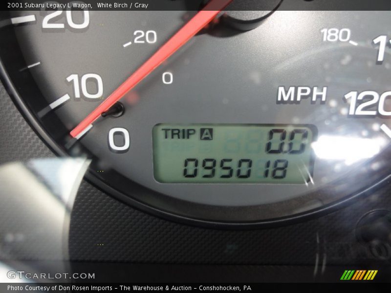 White Birch / Gray 2001 Subaru Legacy L Wagon