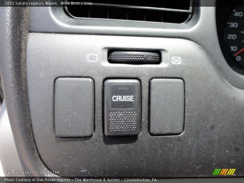 White Birch / Gray 2001 Subaru Legacy L Wagon
