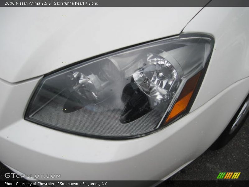 Satin White Pearl / Blond 2006 Nissan Altima 2.5 S