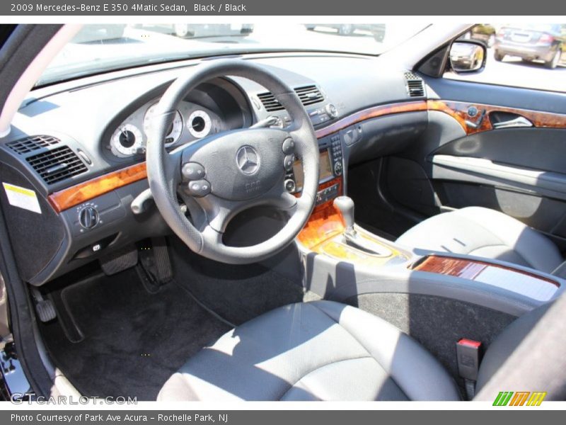 Black / Black 2009 Mercedes-Benz E 350 4Matic Sedan
