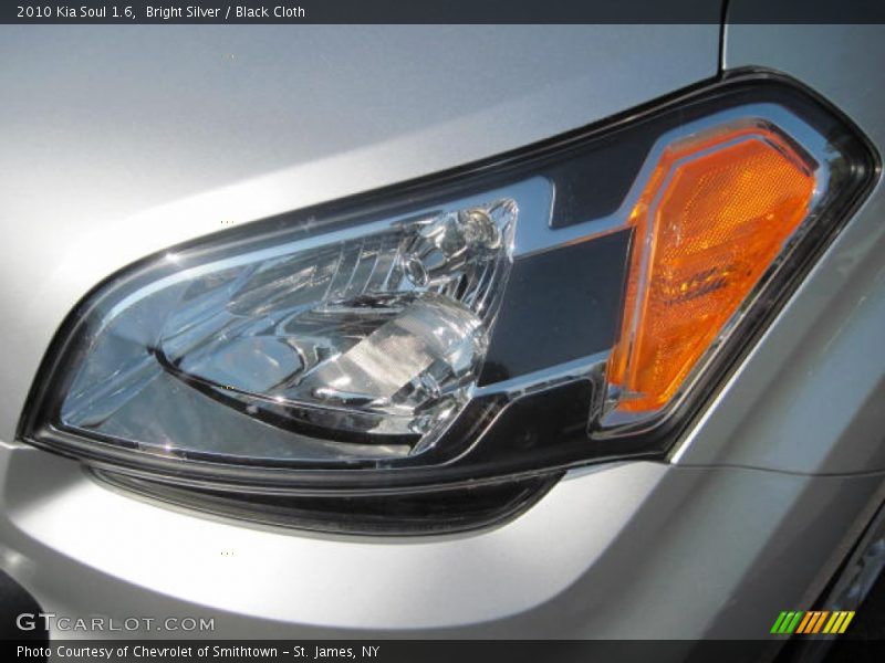 Bright Silver / Black Cloth 2010 Kia Soul 1.6