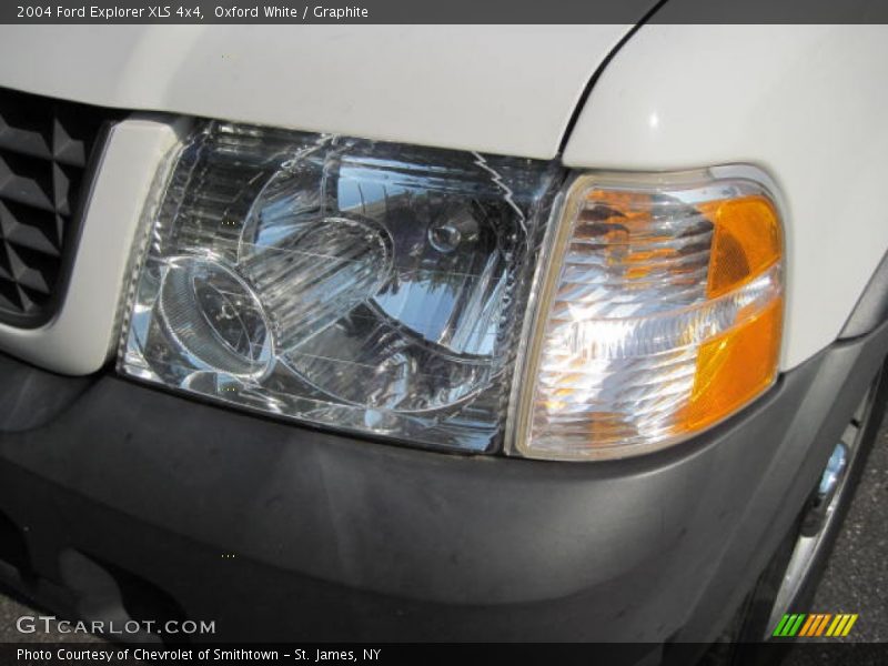 Oxford White / Graphite 2004 Ford Explorer XLS 4x4