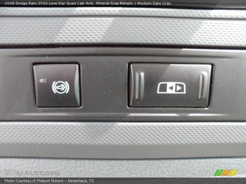 Controls of 2008 Ram 3500 Lone Star Quad Cab 4x4