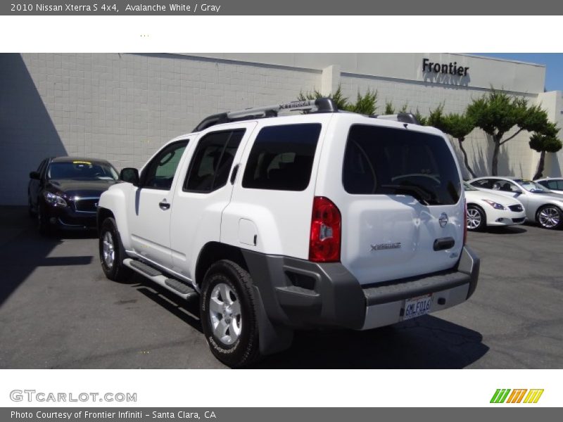 Avalanche White / Gray 2010 Nissan Xterra S 4x4