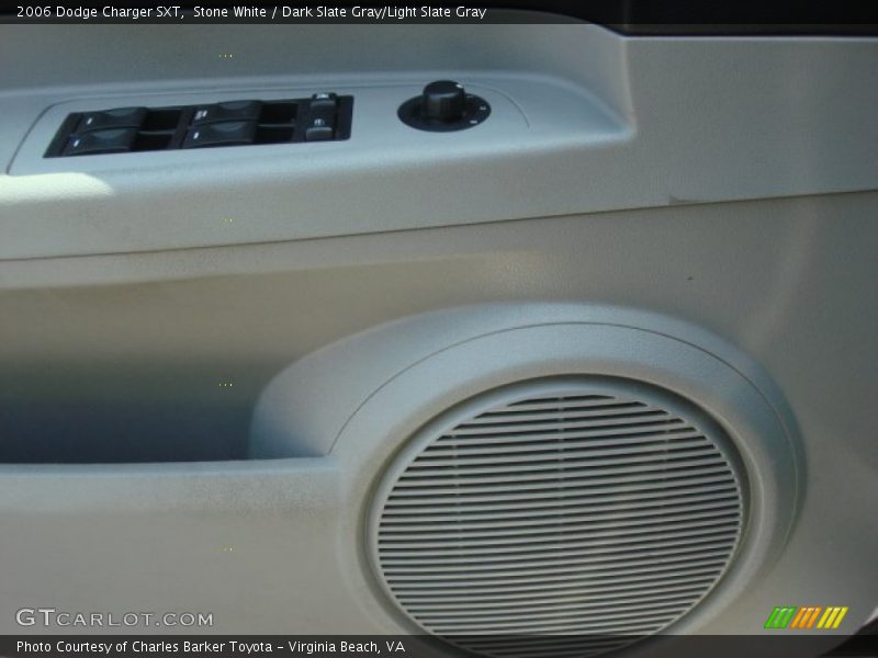Stone White / Dark Slate Gray/Light Slate Gray 2006 Dodge Charger SXT