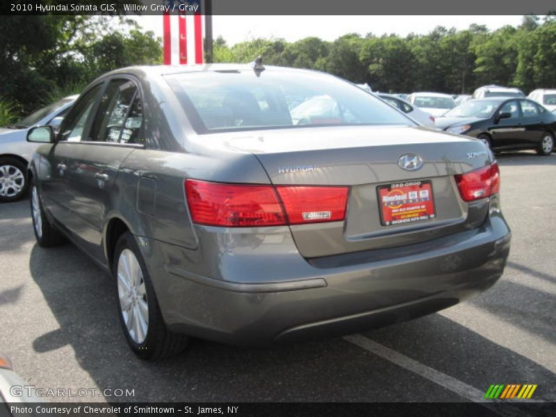 Willow Gray / Gray 2010 Hyundai Sonata GLS