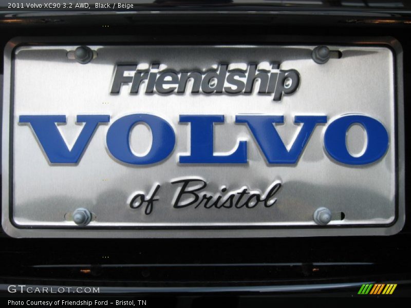 Black / Beige 2011 Volvo XC90 3.2 AWD