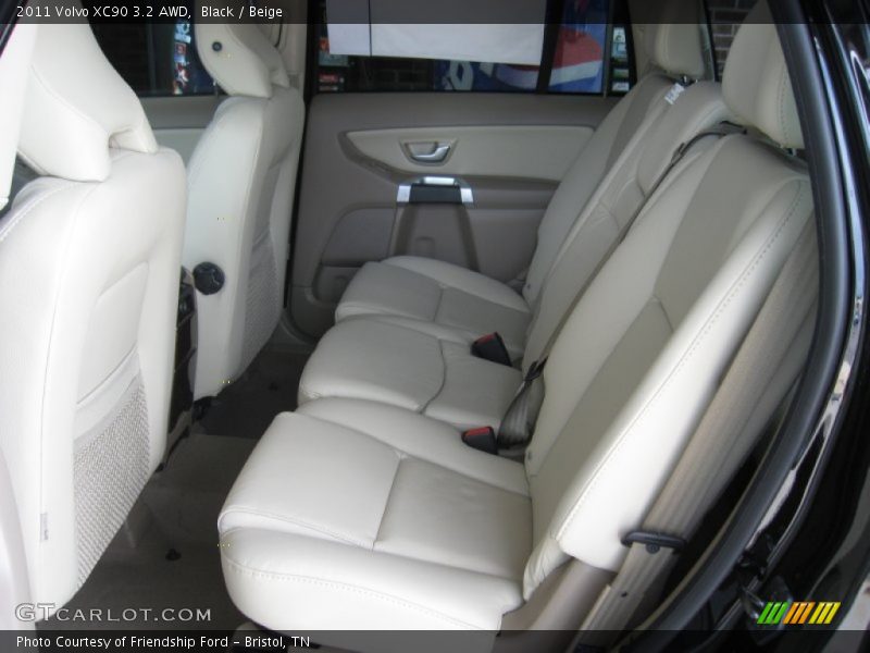  2011 XC90 3.2 AWD Beige Interior