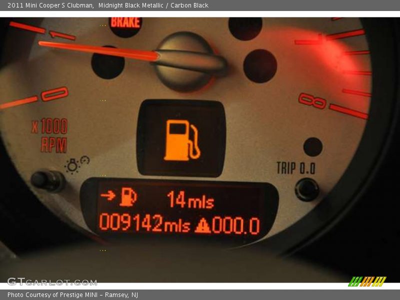 Midnight Black Metallic / Carbon Black 2011 Mini Cooper S Clubman