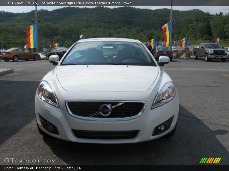 Ice White / Soverign Hide Calcite Leather/Umbra Brown 2011 Volvo C70 T5