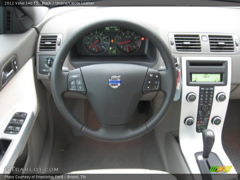 Black / Umbra/Calcite Leather 2011 Volvo S40 T5