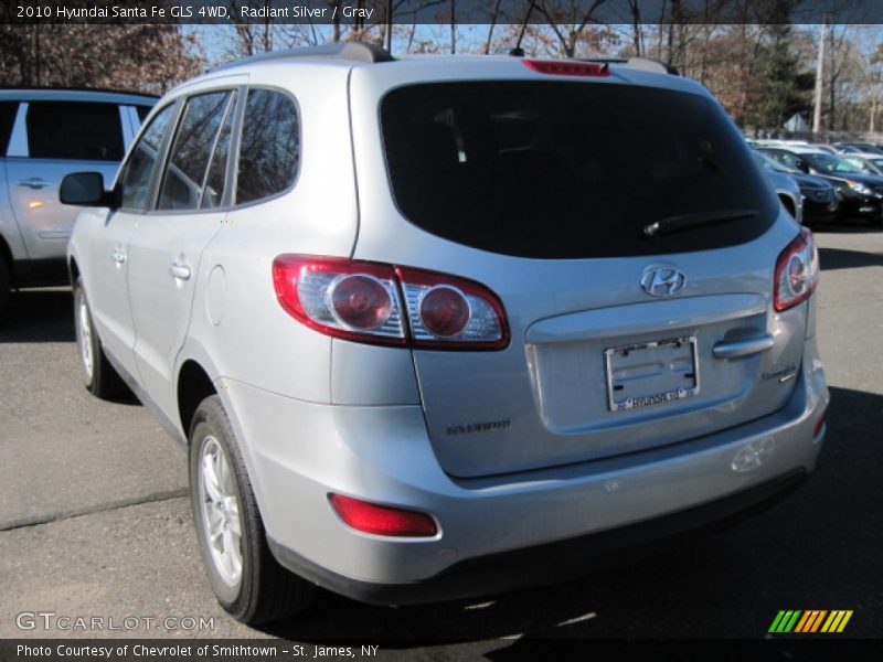 Radiant Silver / Gray 2010 Hyundai Santa Fe GLS 4WD