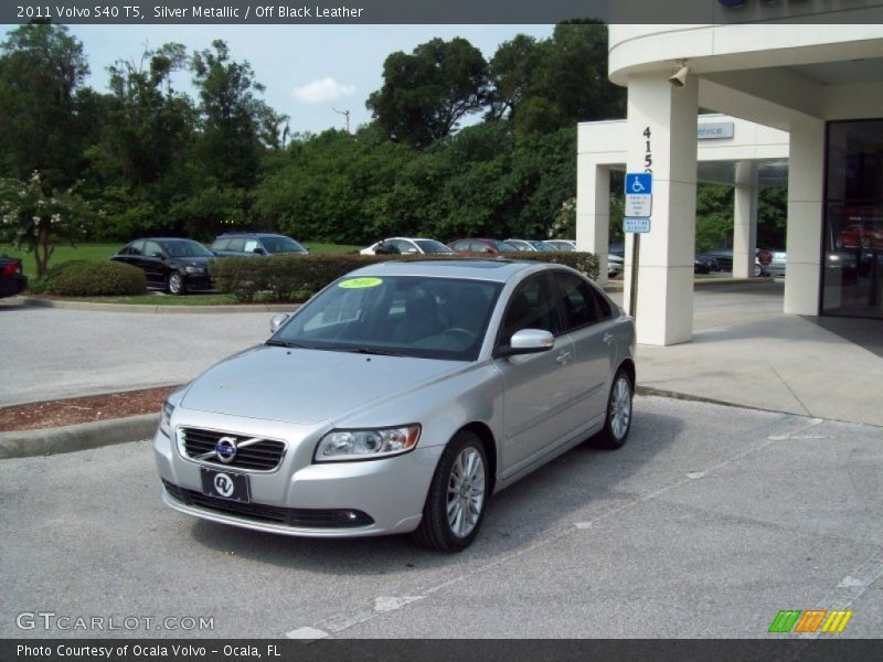 Silver Metallic / Off Black Leather 2011 Volvo S40 T5