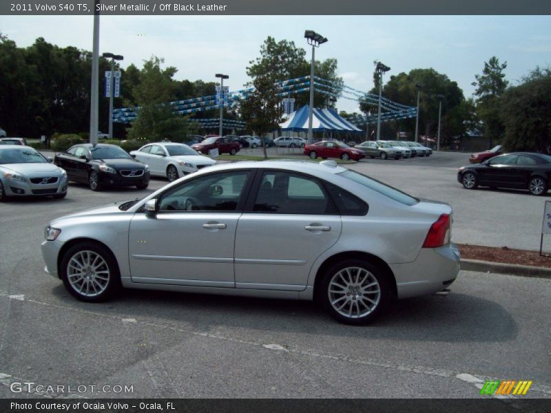 Silver Metallic / Off Black Leather 2011 Volvo S40 T5