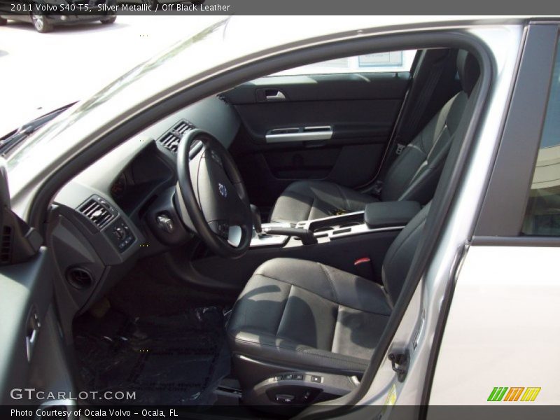 Silver Metallic / Off Black Leather 2011 Volvo S40 T5
