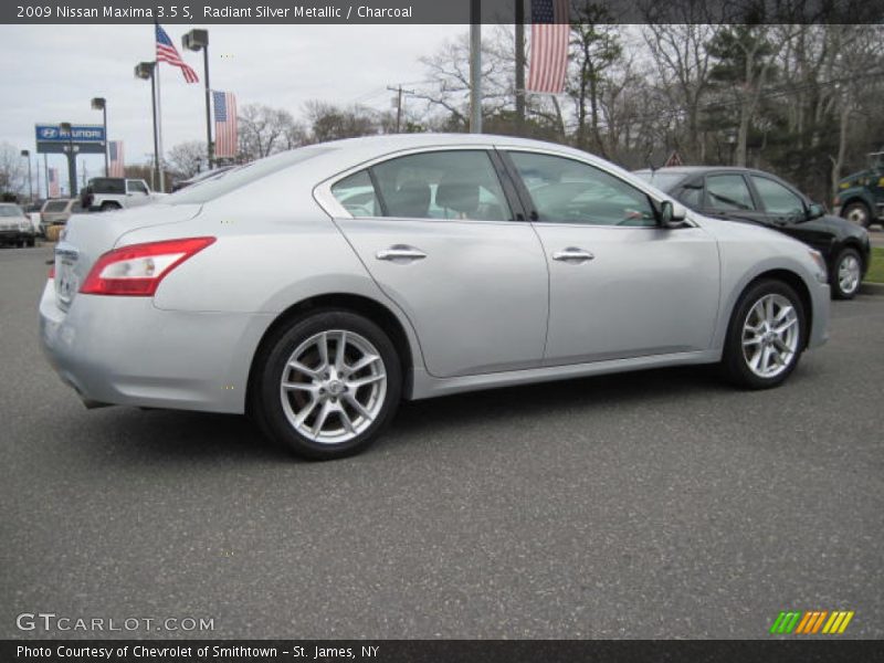 Radiant Silver Metallic / Charcoal 2009 Nissan Maxima 3.5 S