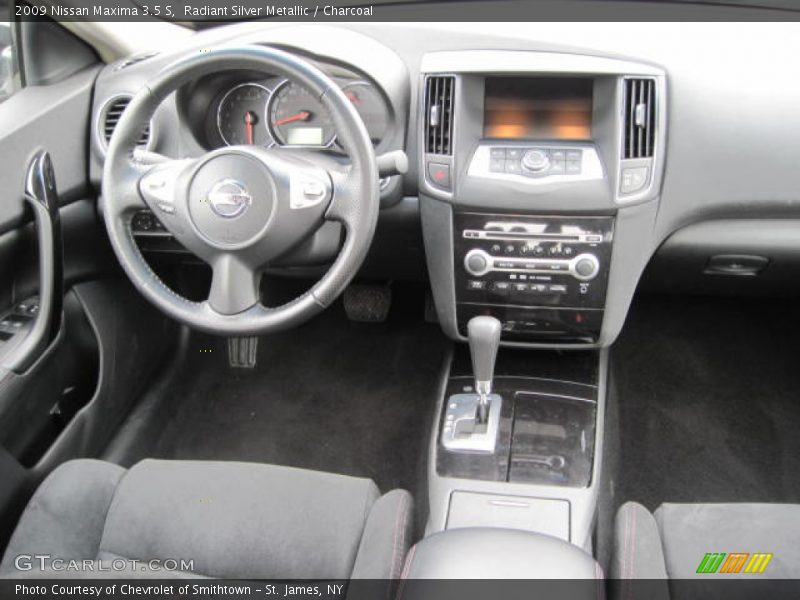 Radiant Silver Metallic / Charcoal 2009 Nissan Maxima 3.5 S