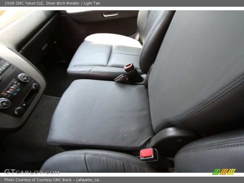 Silver Birch Metallic / Light Tan 2008 GMC Yukon SLE